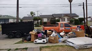 Long Beach’s The best Junk Removal Solutions post thumbnail image